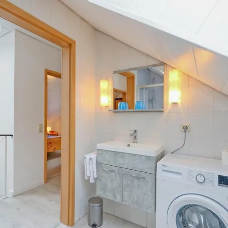 Holiday home Zeta Mit Sauna, See, Wald Und Ruhe Kirchheim (Hessen)